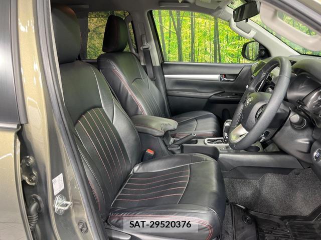 Toyota HILUX 2021-12 8548062-7