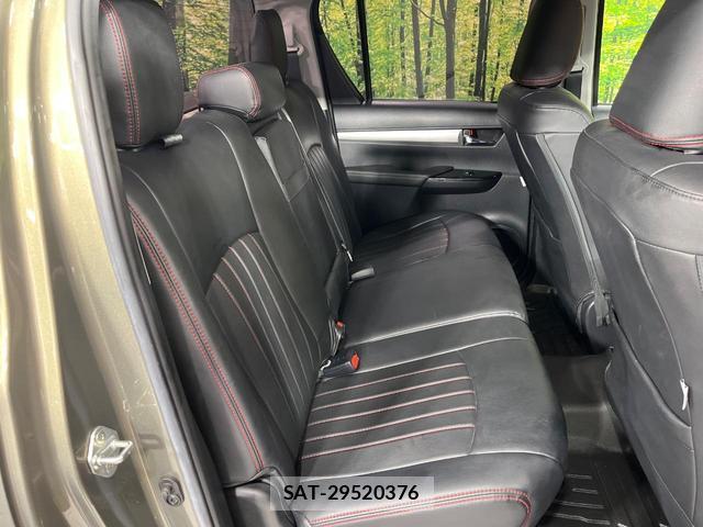 Toyota HILUX 2021-12 8548062-8