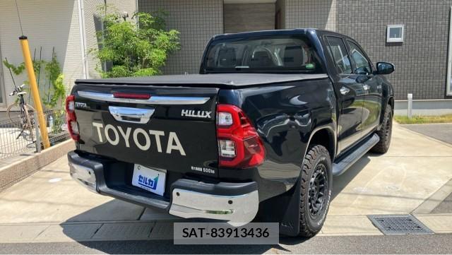 Toyota HILUX 2021-03 8550206-11