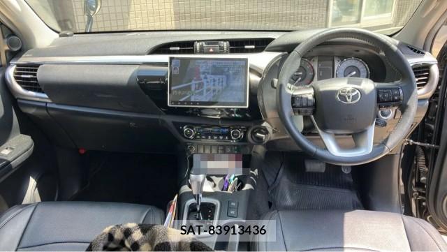 Toyota HILUX 2021-03 8550206-2