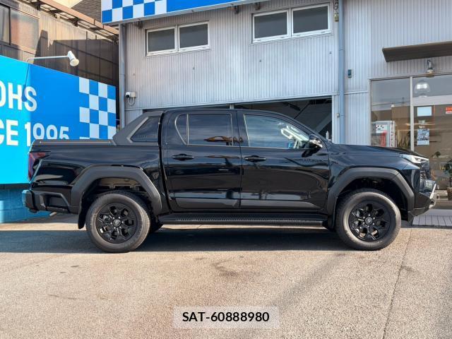 Toyota HILUX 2026-08 8550720-3