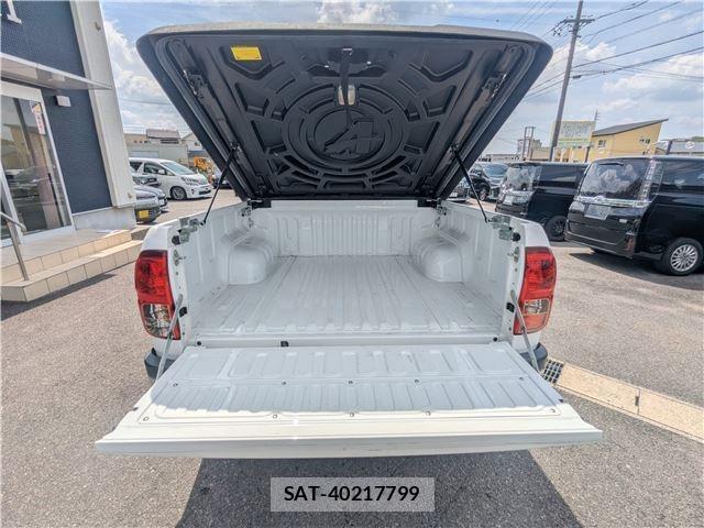 Toyota HILUX 2018-02 8550839-7