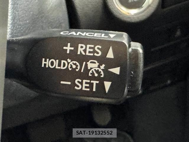 Toyota HILUX 2023-05 8552718-6
