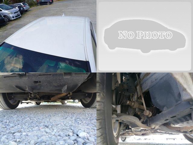 Lexus HS 2013-11 8547538-6