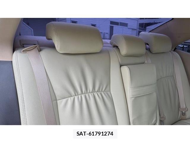 Lexus HS 2010 8548902-4