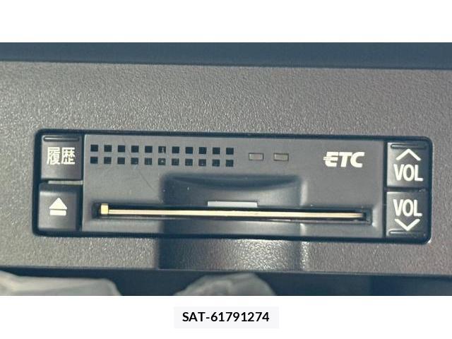 Lexus HS 2010 8548902-8
