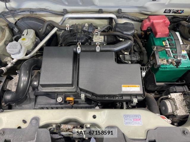 Suzuki HUSTLER 2015-01 8551521-17