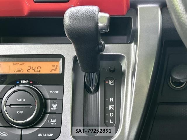 Suzuki HUSTLER 2015-07 8552392-16