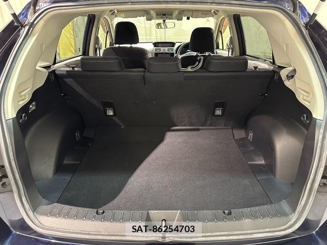 Subaru IMPREZA SPORTS 2015-11 8552788-17