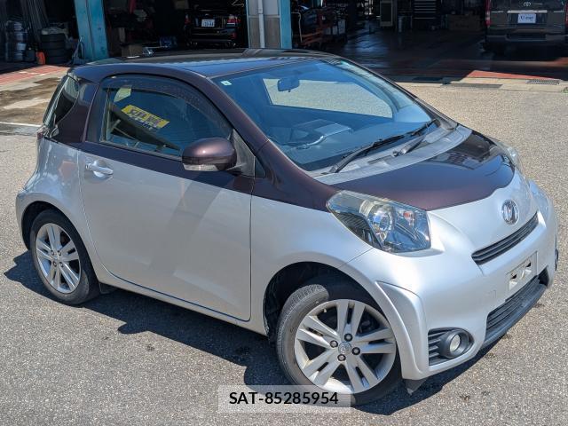 Toyota IQ 2015-06 8551952-13