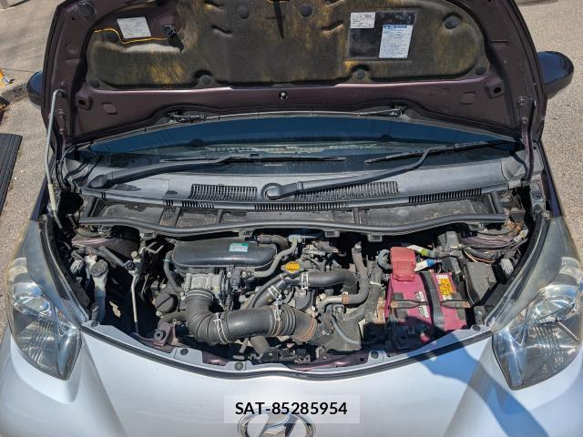 Toyota IQ 2015-06 8551952-7