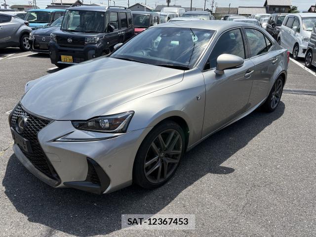Lexus IS 2020-02 8547635-1