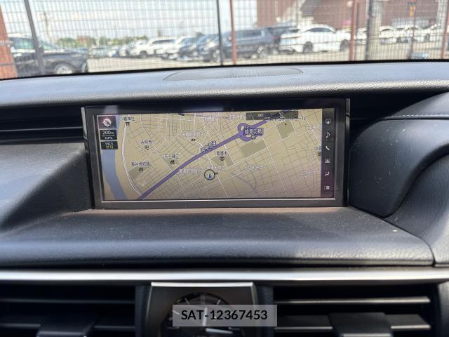 Lexus IS 2020-02 8547635-18