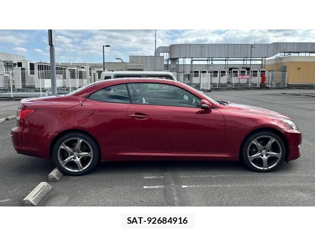 Lexus IS 2010 8548837-4