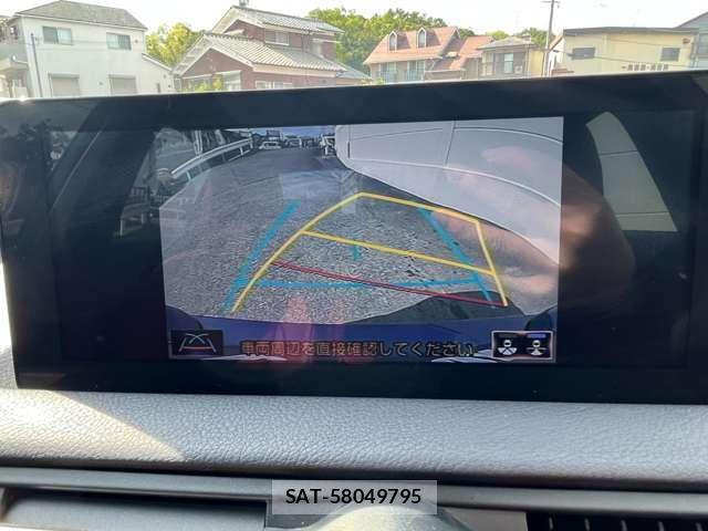 Lexus IS 2024-02 8548983-3