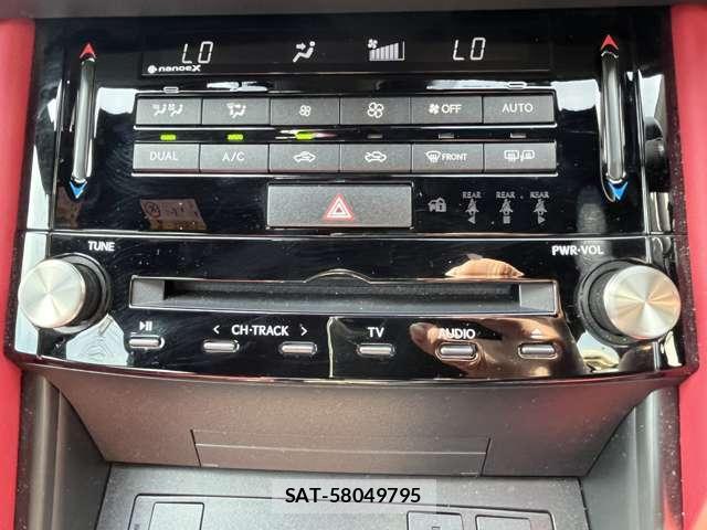 Lexus IS 2024-02 8548983-7
