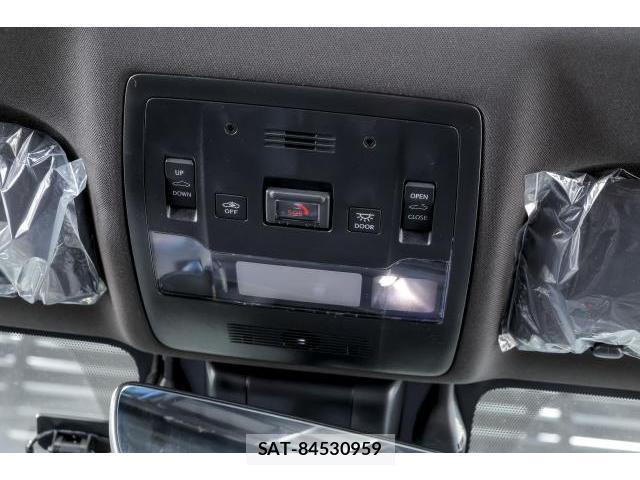Lexus IS 2023-06 8549899-16