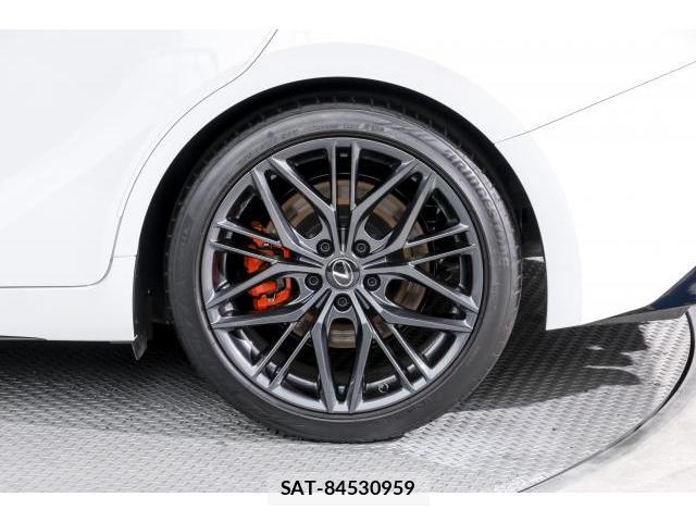 Lexus IS 2023-06 8549899-19