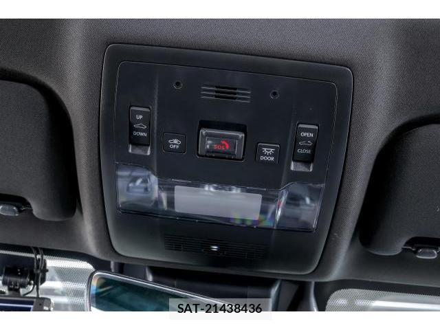 Lexus IS 2023-10 8549900-16