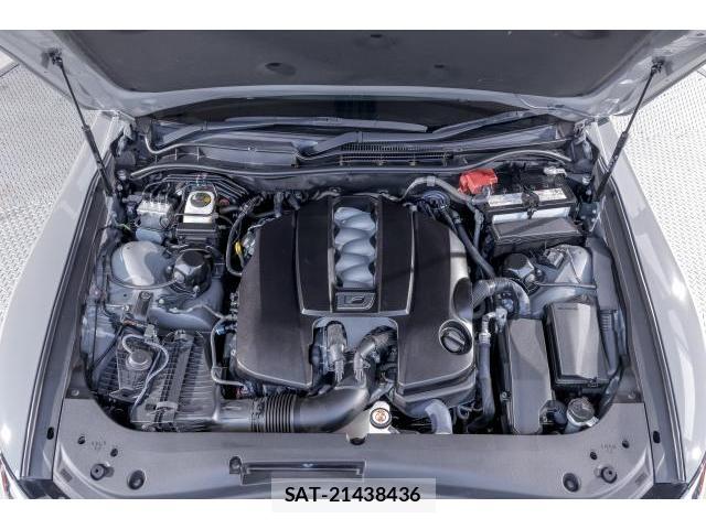 Lexus IS 2023-10 8549900-7