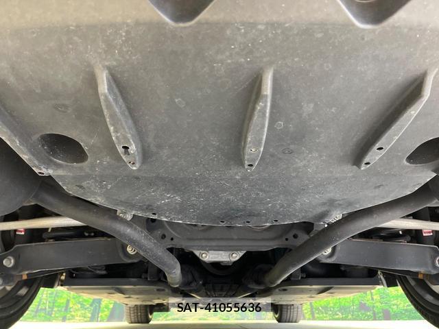 Lexus IS 2014-03 8549969-18