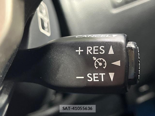 Lexus IS 2014-03 8549969-6