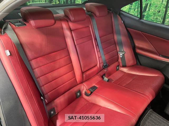 Lexus IS 2014-03 8549969-8