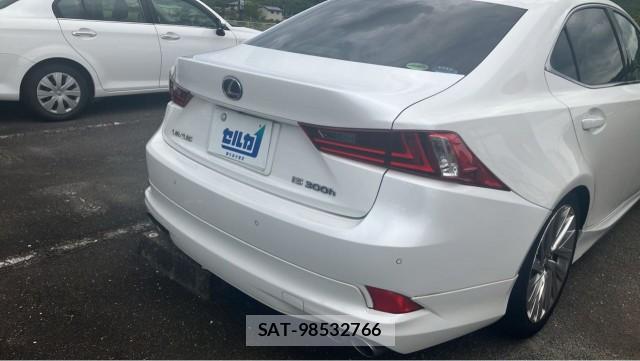 Lexus IS 2014-01 8550239-1