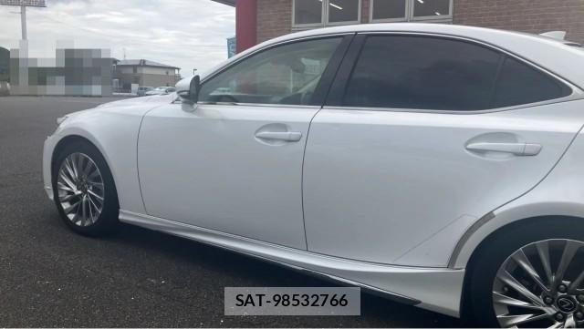 Lexus IS 2014-01 8550239-10