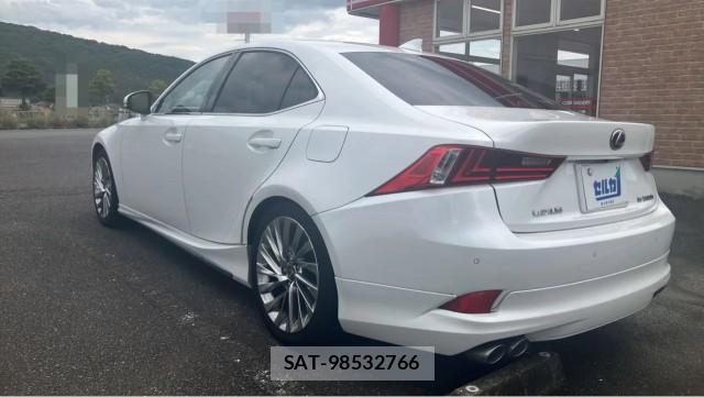 Lexus IS 2014-01 8550239-13