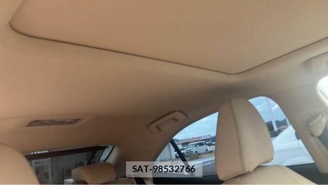 Lexus IS 2014-01 8550239-15