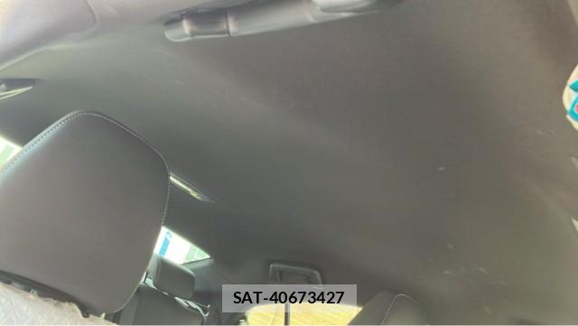 Lexus IS 2024-02 8550414-15
