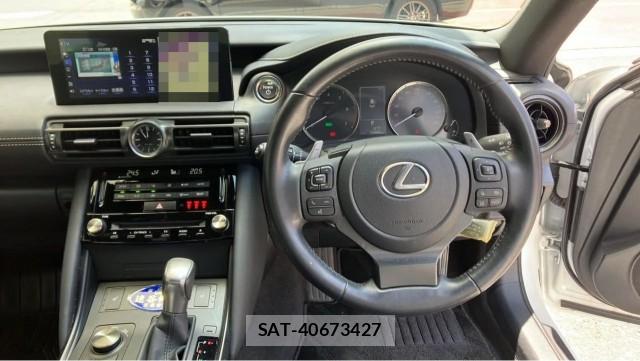 Lexus IS 2024-02 8550414-16