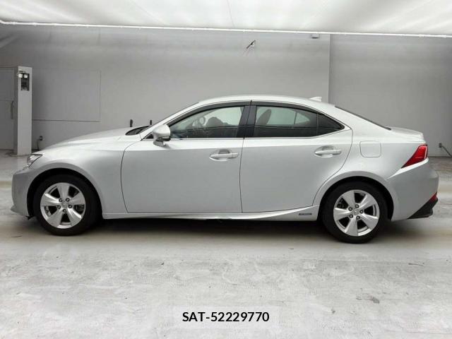 Lexus IS 2013-08 8551012-9