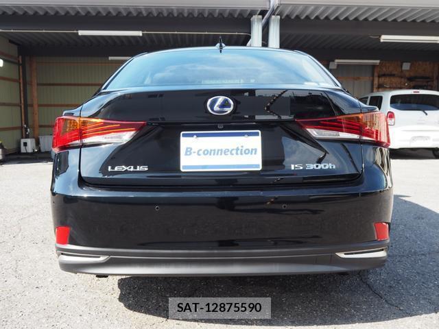 Lexus IS 2017-05 8551167-4