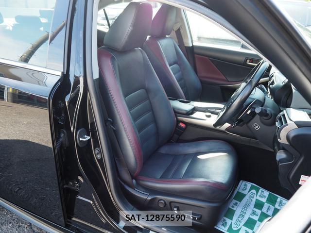 Lexus IS 2017-05 8551167-7