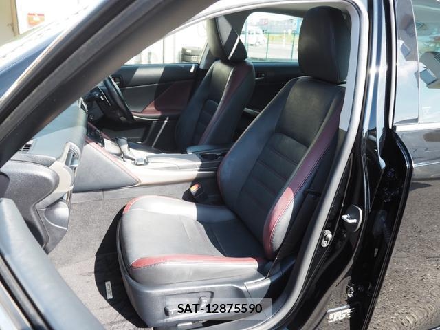 Lexus IS 2017-05 8551167-8