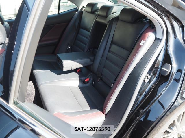 Lexus IS 2017-05 8551167-9