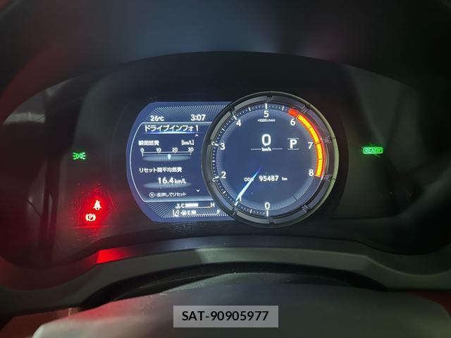 Lexus IS 2021-04 8551371-10