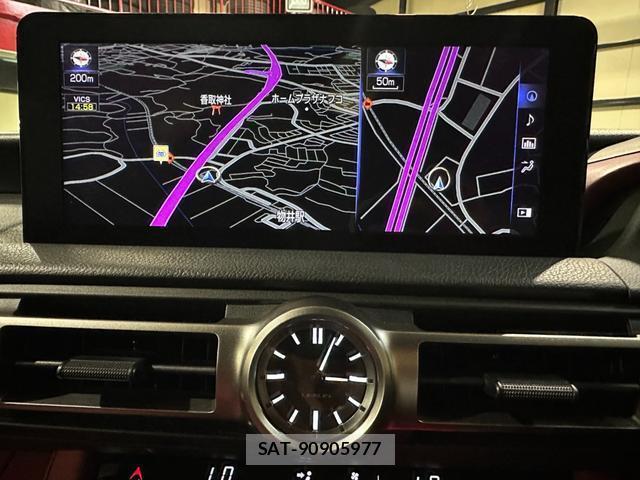 Lexus IS 2021-04 8551371-3