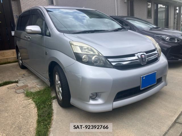 Toyota ISIS 2013-08 8547434-0