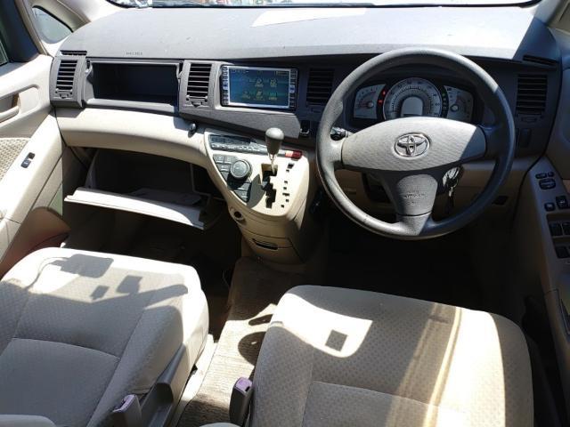 Toyota ISIS 2005-07 8547502-15