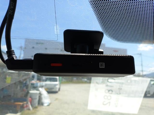 Toyota ISIS 2005-07 8547502-17