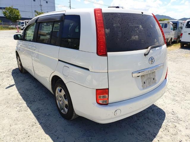 Toyota ISIS 2005-07 8547502-5
