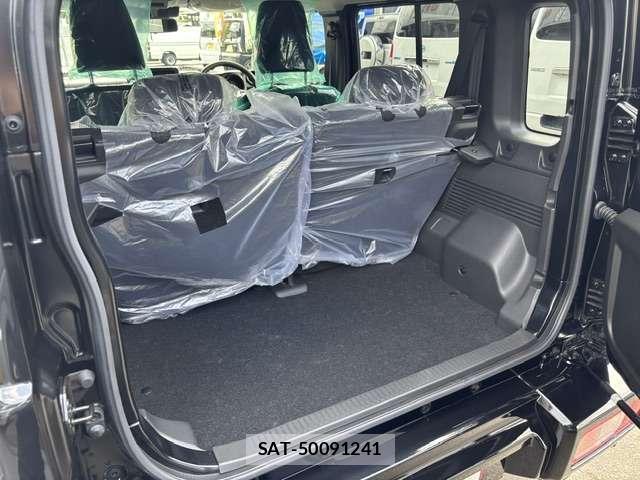 Suzuki JIMNY 2026-05 8546736-18