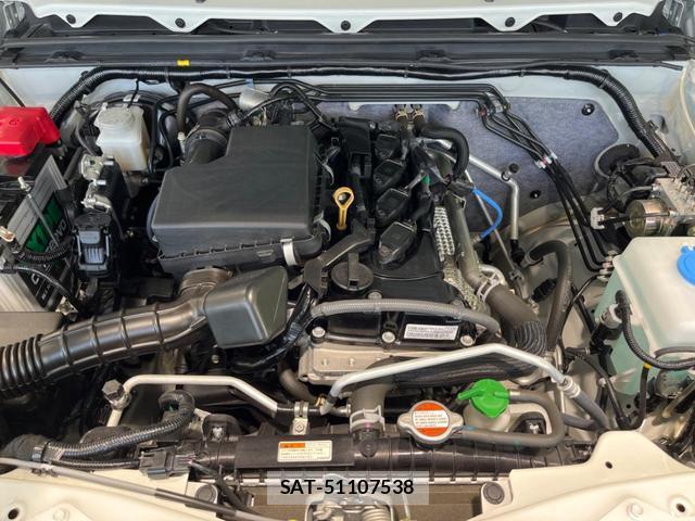 Suzuki JIMNY 2025-06 8547401-17