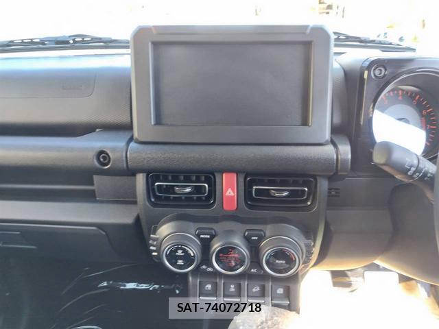 Suzuki JIMNY 2026-07 8551840-13