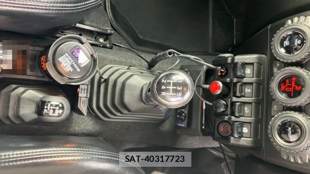 Suzuki JIMNY SIERRA 2023-04 8550358-14