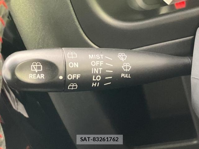 Suzuki JIMNY SIERRA 2014-03 8552308-15