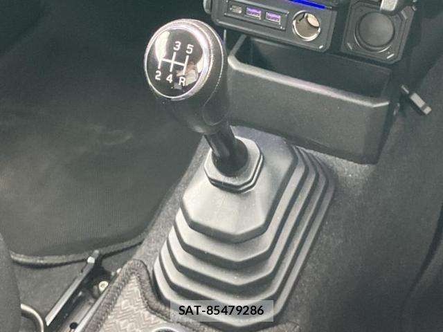 Suzuki JIMNY 2019-06 8547761-17